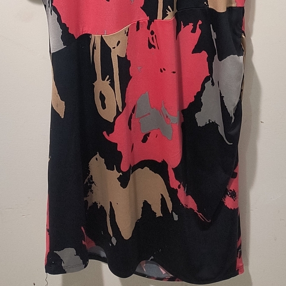 Nine West Women's 10 Pink & Black Abstract Paint Draped Neckline Mini Dress - Picture 9 of 11